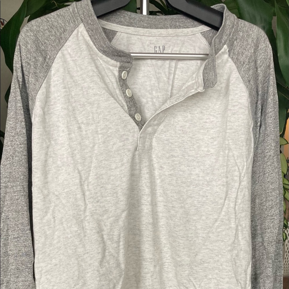 Pre-owned The Gap men’s Long sleeve shirt size L